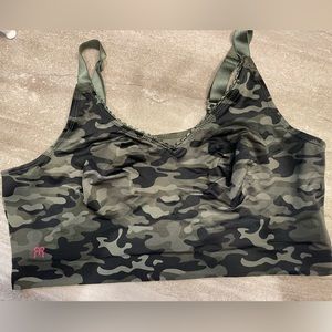 Ruby Ribbon size 40